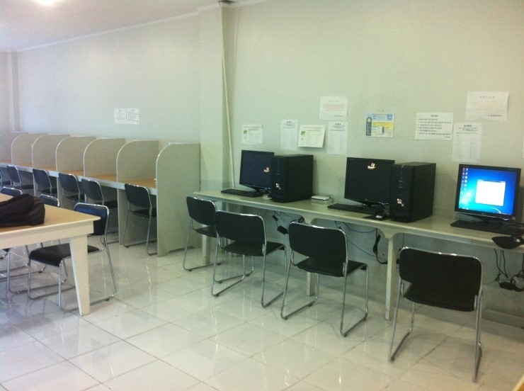  [필리핀 어학원] 세부 필인터 어학원 독서실과 컴퓨터실